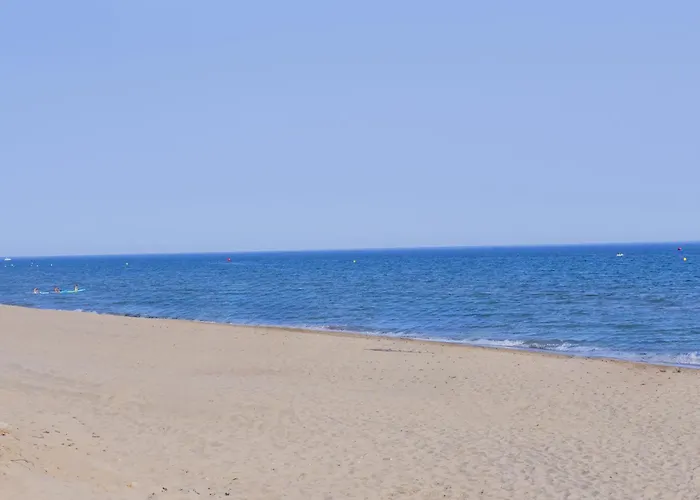 Cubo's Bono Free Parking *