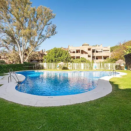 Cubo's Bono Free Parking * Marbella