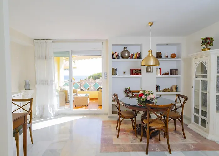 Apartamento Cubo's Bono Free Parking Marbella